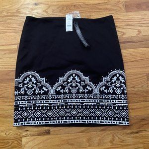 NWT  WHBM Skirt- Lovely Details!